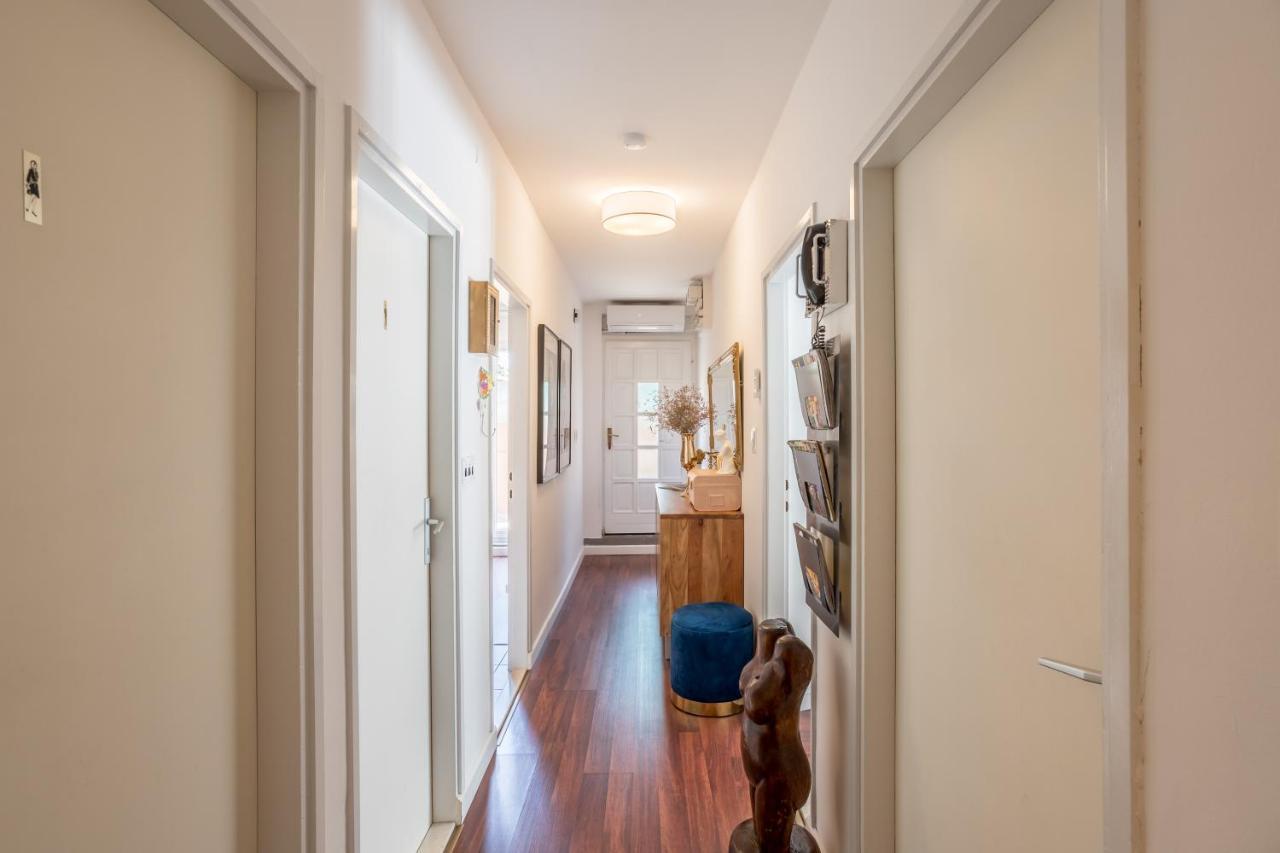 Ferienwohnung Dalmatian 230M2 With Pool And Garden Near The Old Town For Families Split Exterior foto